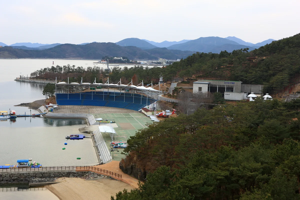 로봇랜드 - 경남여행 여행