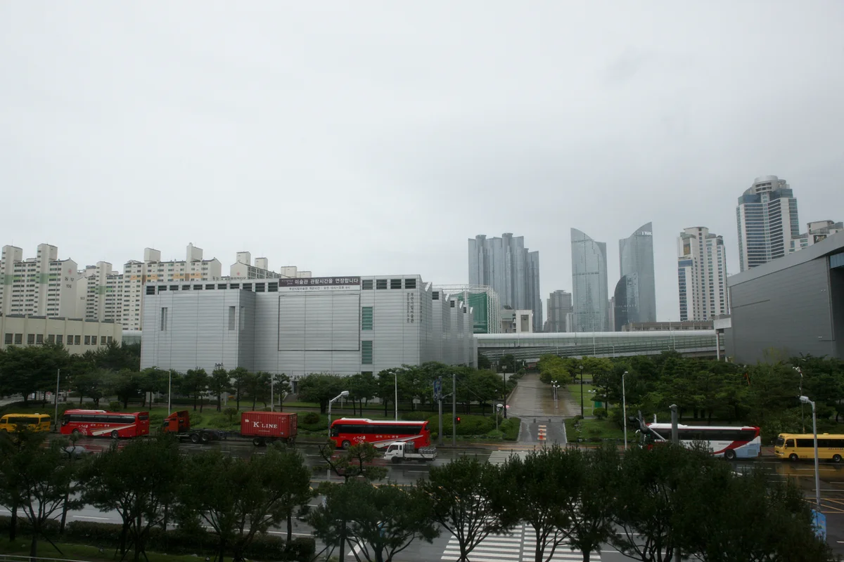 부산시립미술관 주차 (출처 : 한국관광공사)