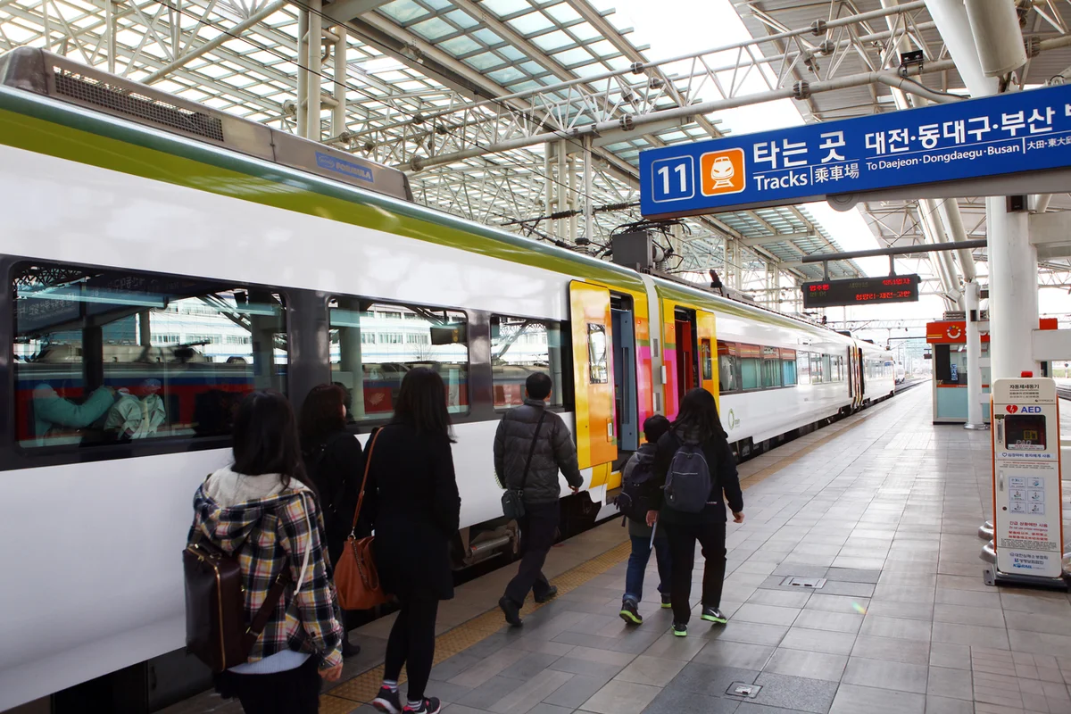 서울역에서 인천 공항: 여정의 시작과 끝 - 서울역 여행