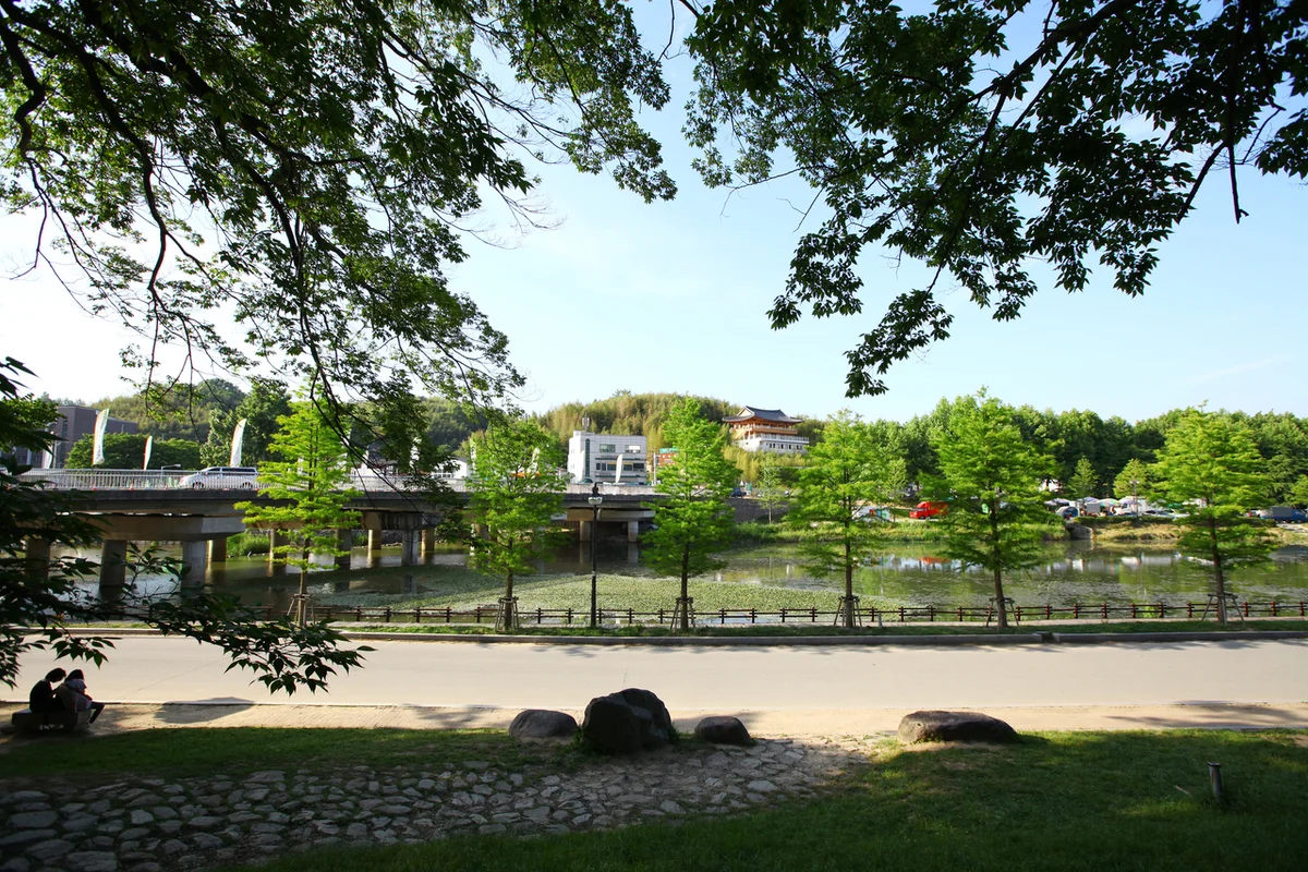 양천 펜션 추천과 함께하는 도심 속 휴식 - 양천구 여행