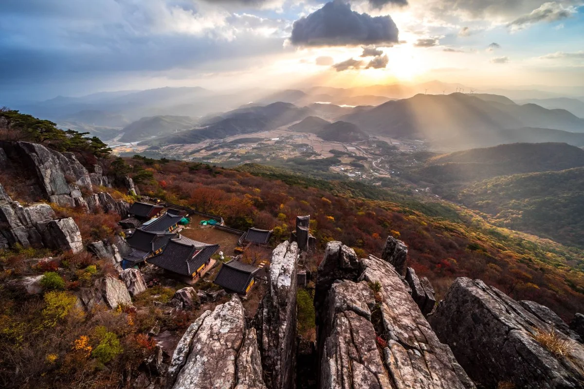 무등산: 광주 일출 명소의 상징 - 광주일출명소 여행