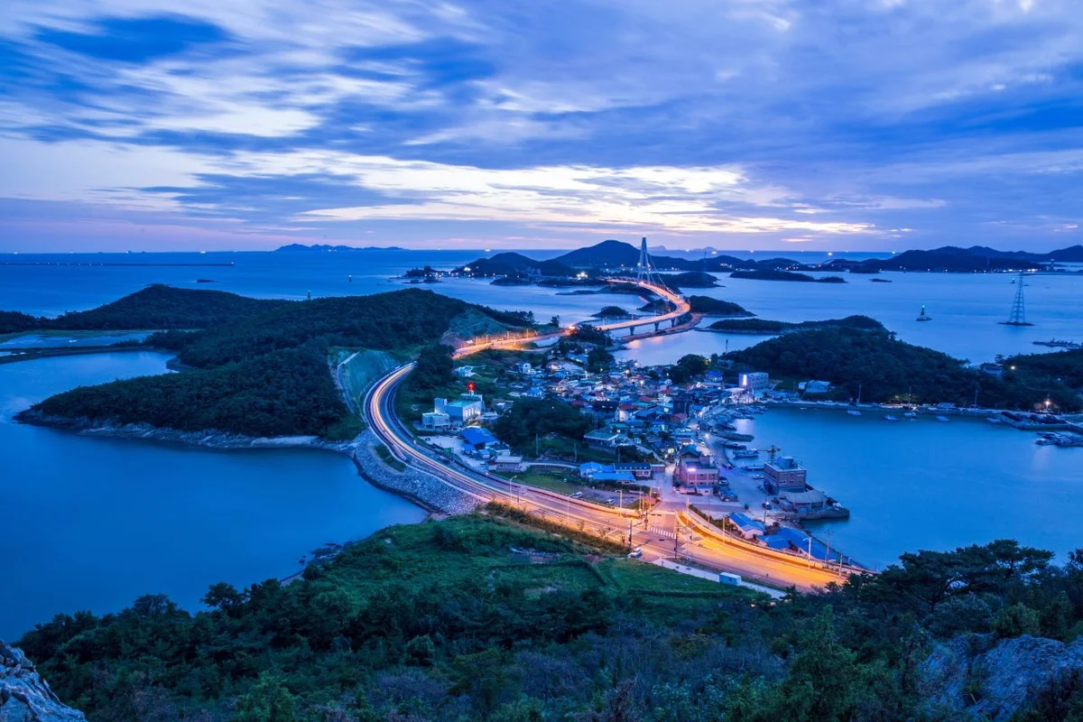 군산 야경 산책 (출처 : 한국관광공사)