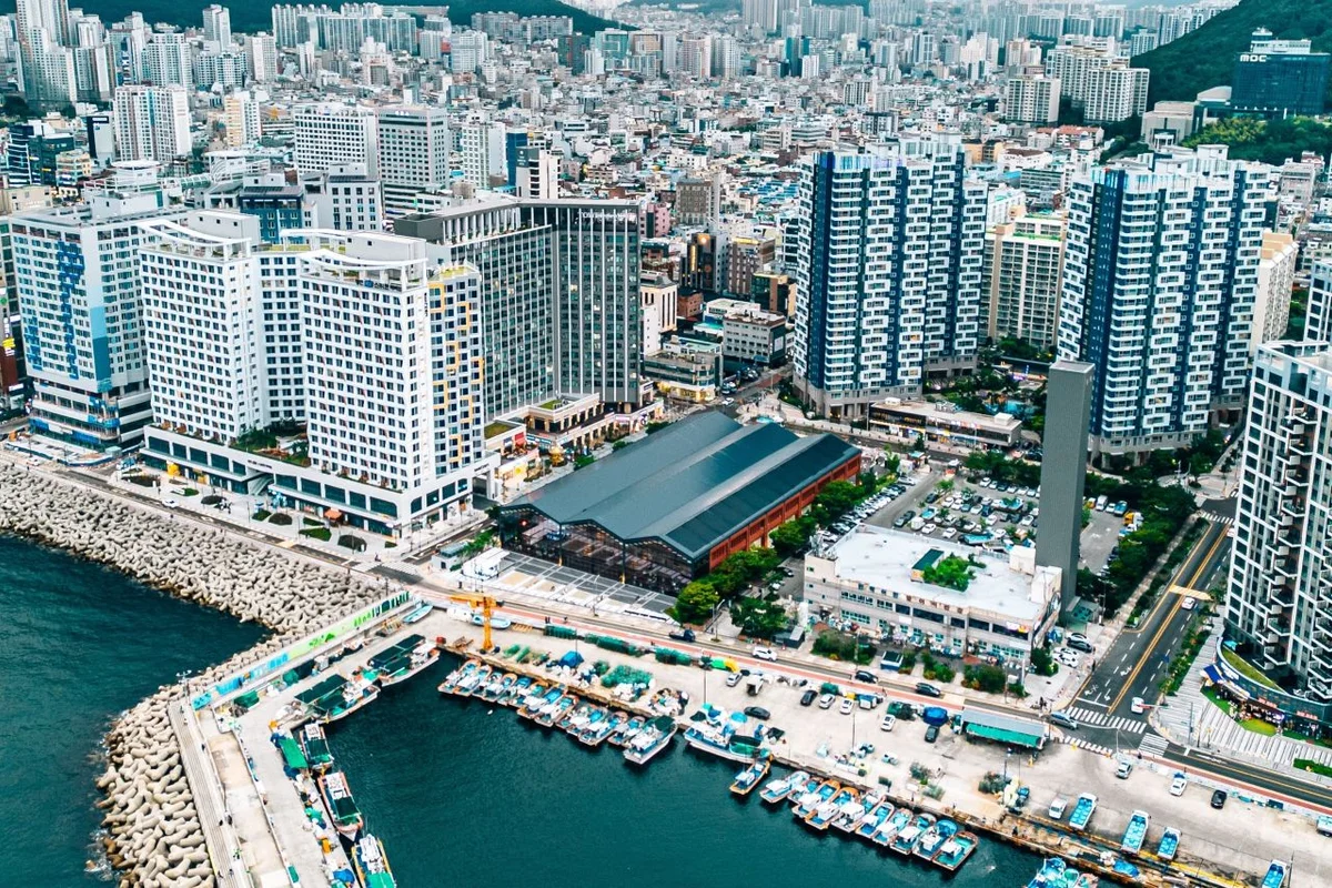 밀락더마켓 - 광안리 여행