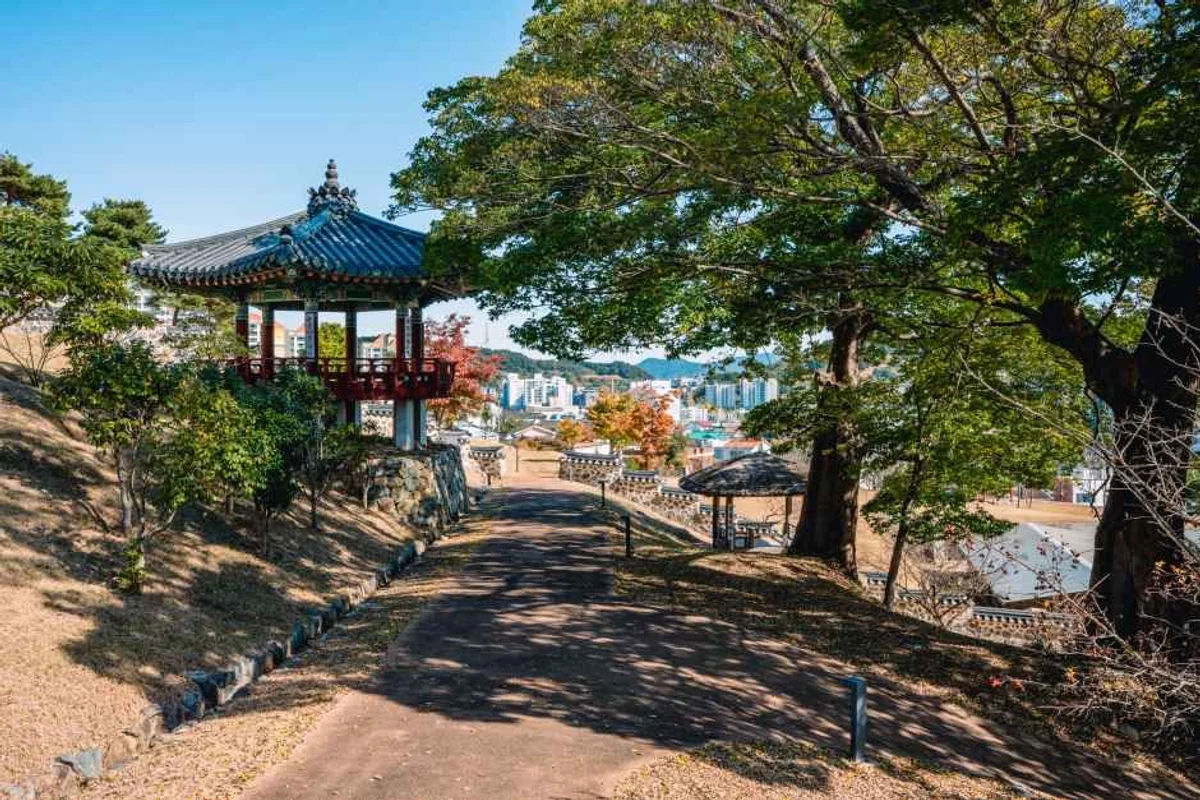 루미노소 향수 공방 - 통영여행 여행