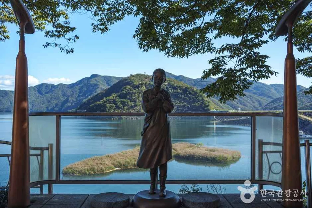 소양호유람선 - 소양호 여행