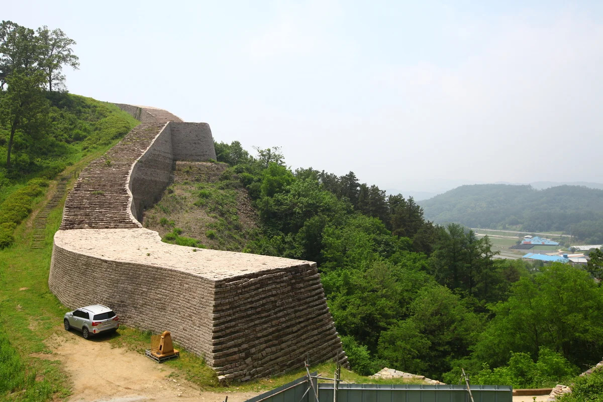 삼년산성 - 속리산유적지 여행