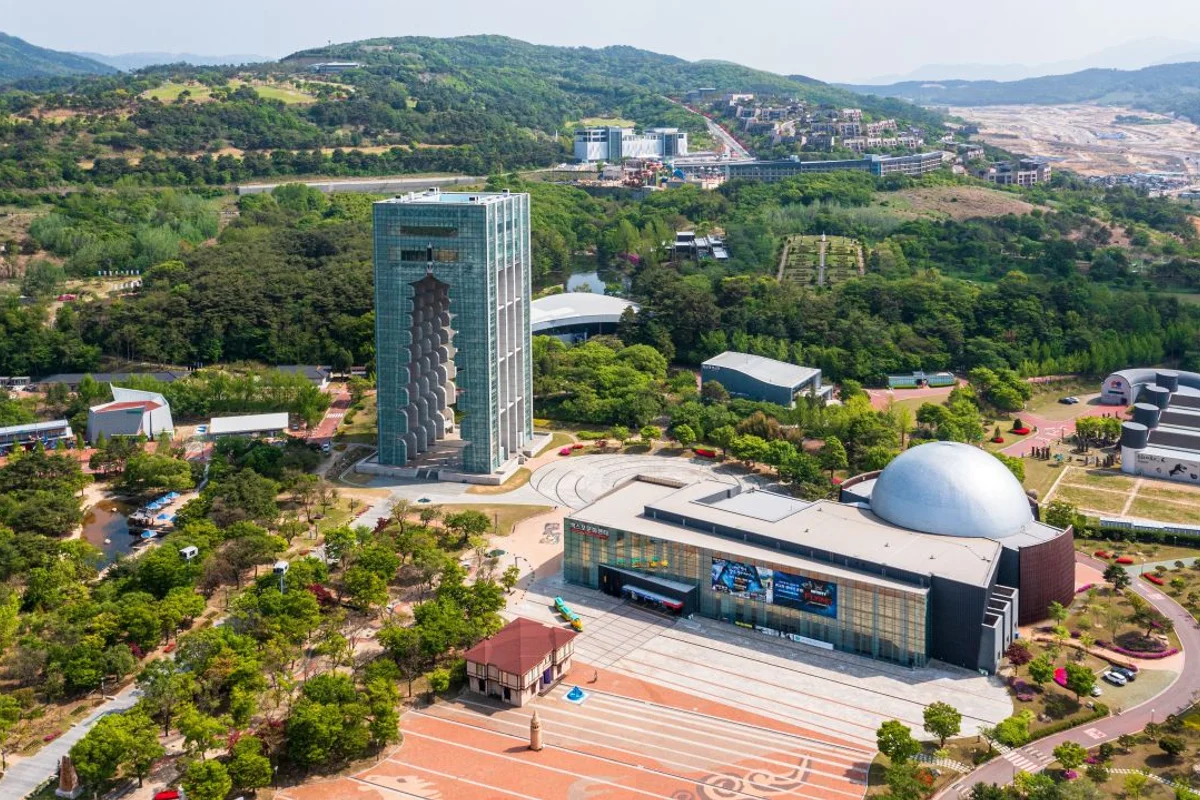 엑스포공원 스노클링 (출처 : 한국관광공사)