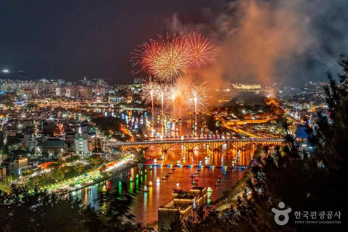 놓칠 수 없는 2026 진주 관광지 BEST 5 에디터 픽 - 진주여행 여행