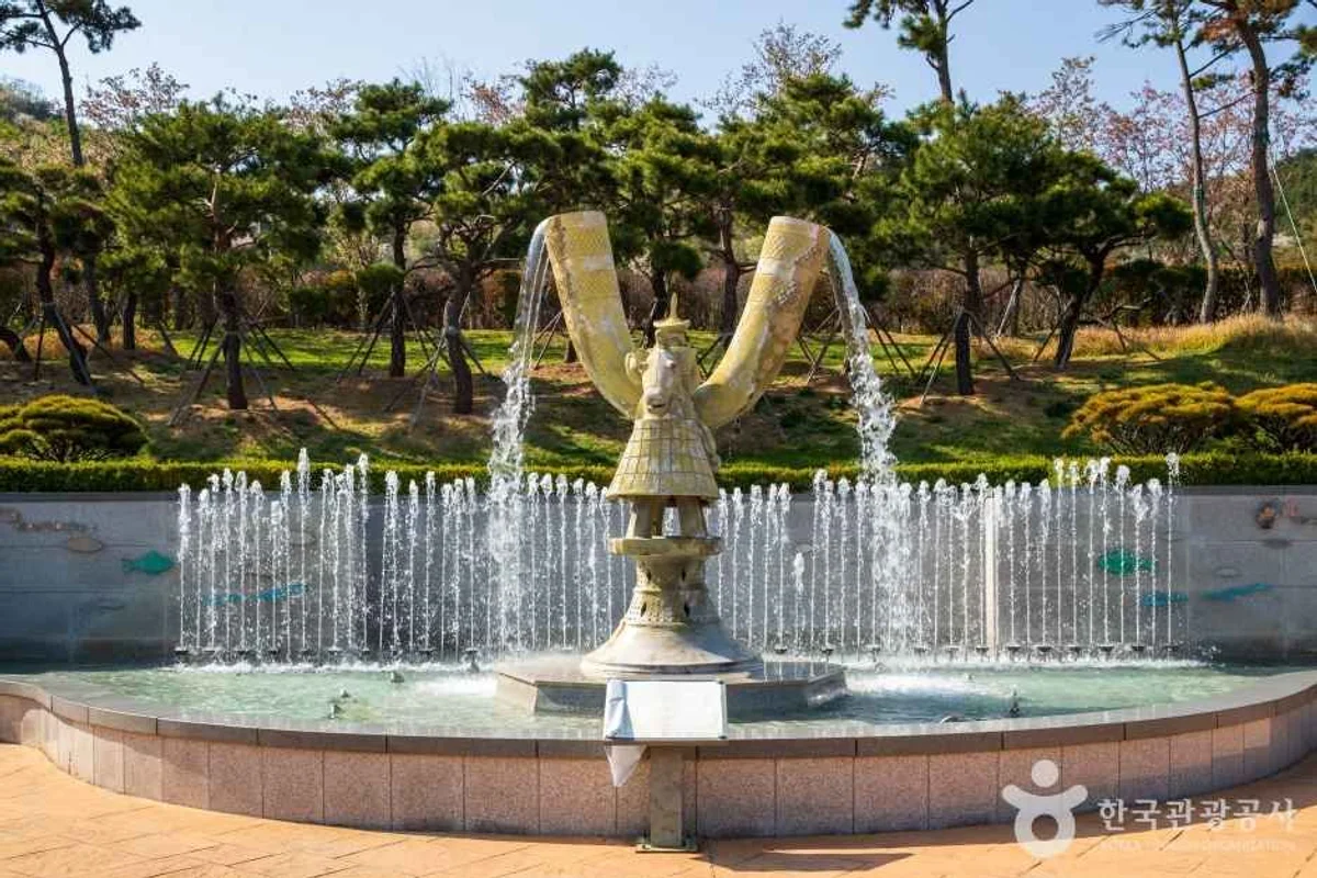 김해가야테마파크 야간개장 - 김해가야테마파크 여행